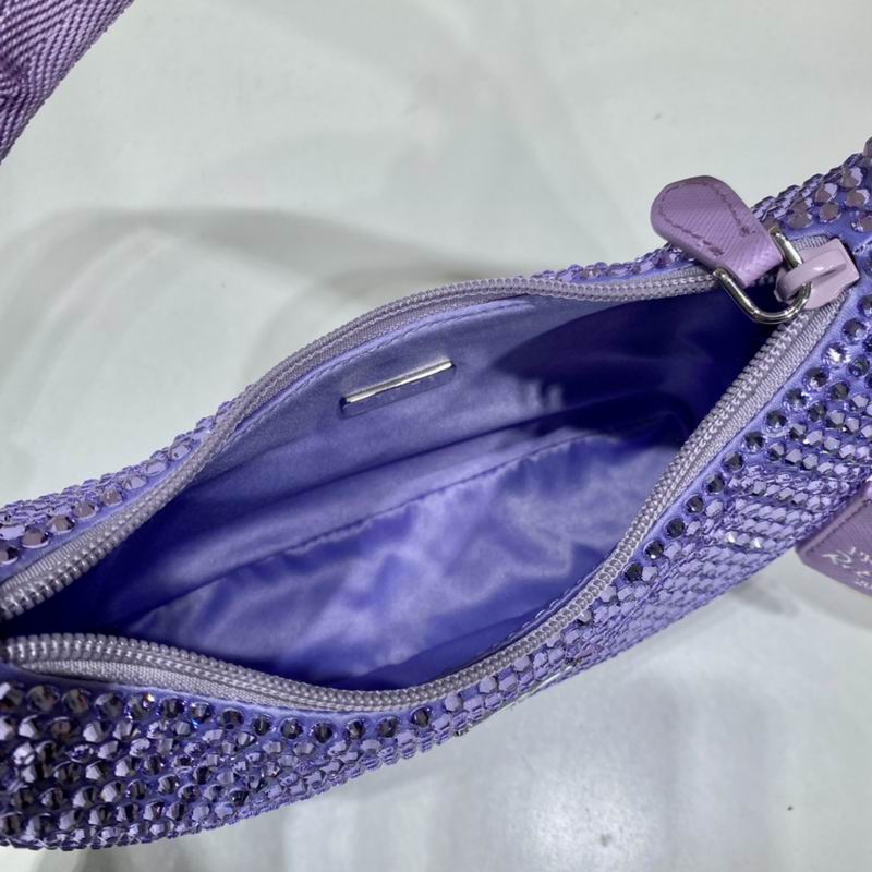 Bolsa Prada Re-Edition Duchesse
