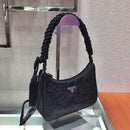 Bolsa Prada Hobo Re-Nylon
