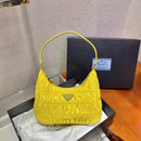 Bolsa Prada Hobo Re-Nylon