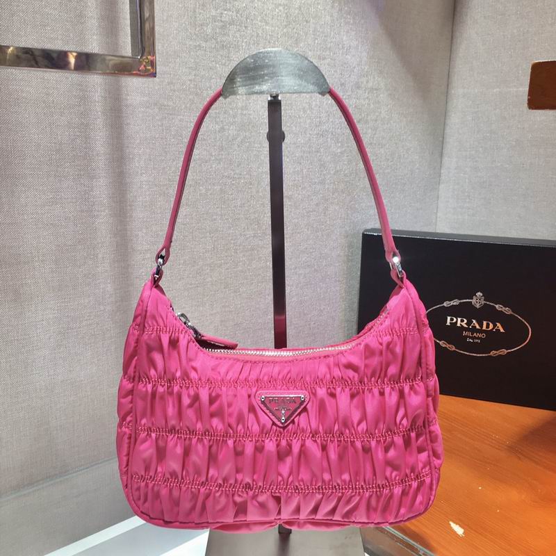 Bolsa Prada Hobo Re-Nylon
