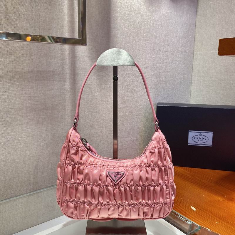 Bolsa Prada Hobo Re-Nylon