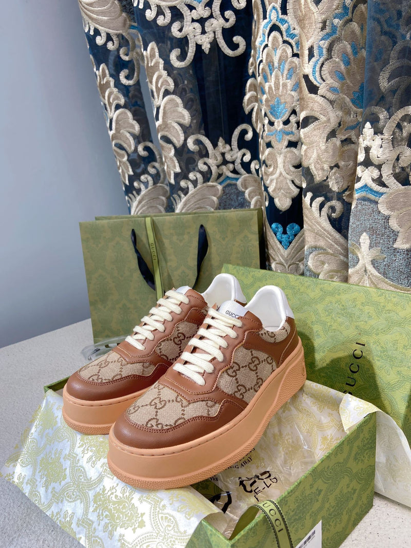 Tênis Gucci