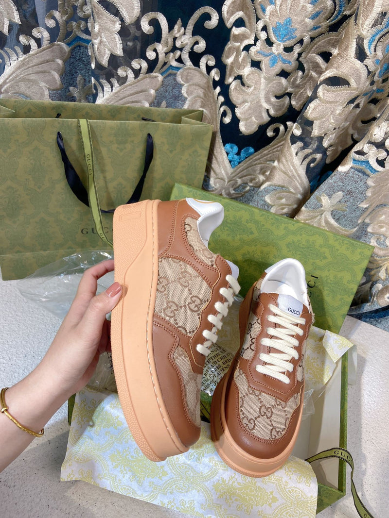Tênis Gucci
