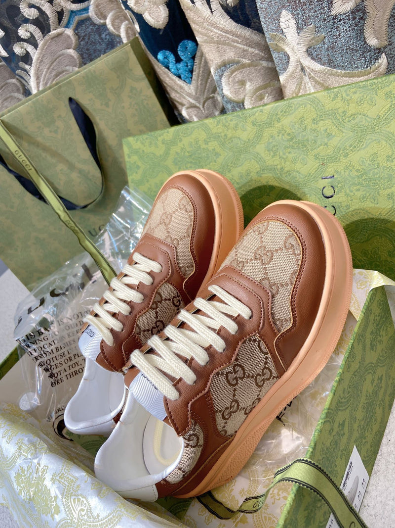 Tênis Gucci
