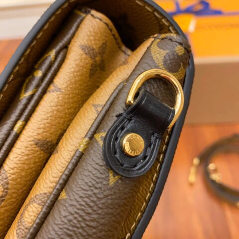Bolsa Louis Vuitton Métis Monogram Reverse