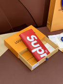 Carteira Louis Vuitton x Supreme