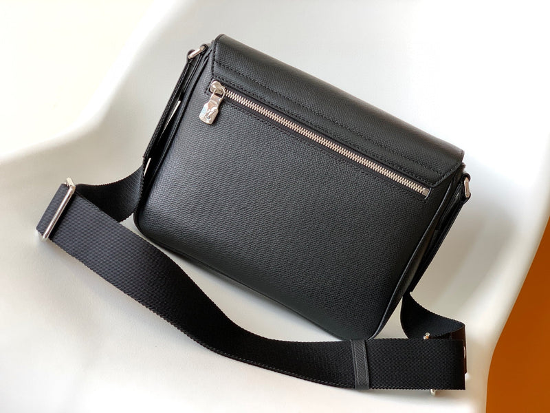 Bolsa Louis Vuitton Masculina