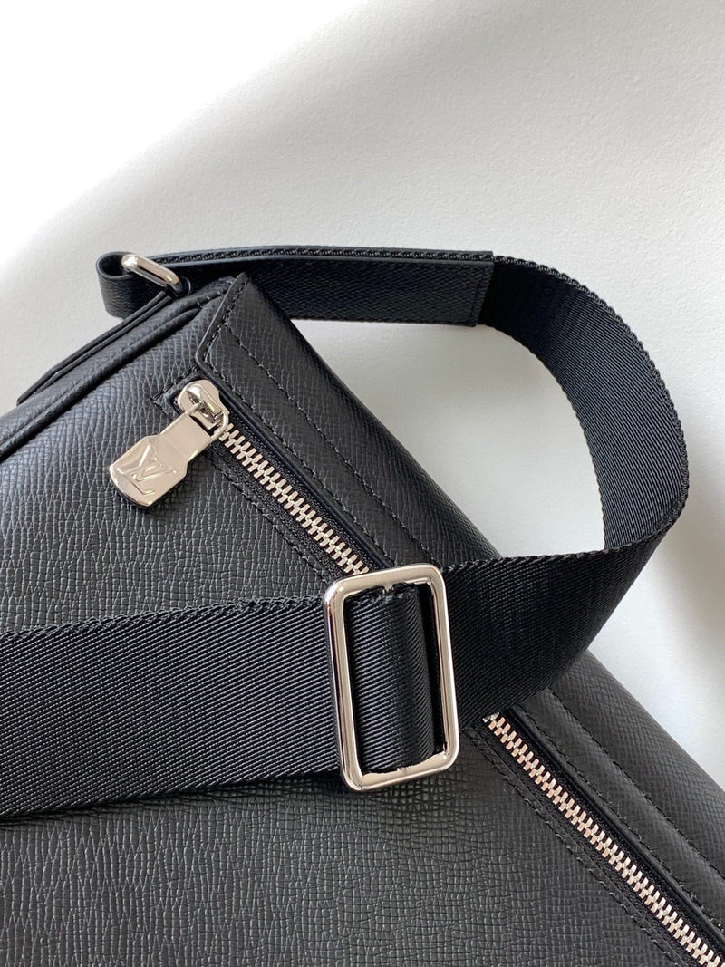 Bolsa Louis Vuitton Masculina