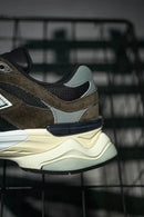 New Balance 9060 Black Coffee