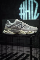 New Balance 9060 Borgonha Grey