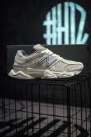 New Balance 9060 "Sal Marinho" Cinzento Claro