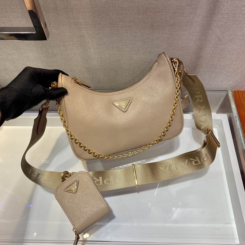 Bolsa Prada Hobo Re-Edition Re-Nylon