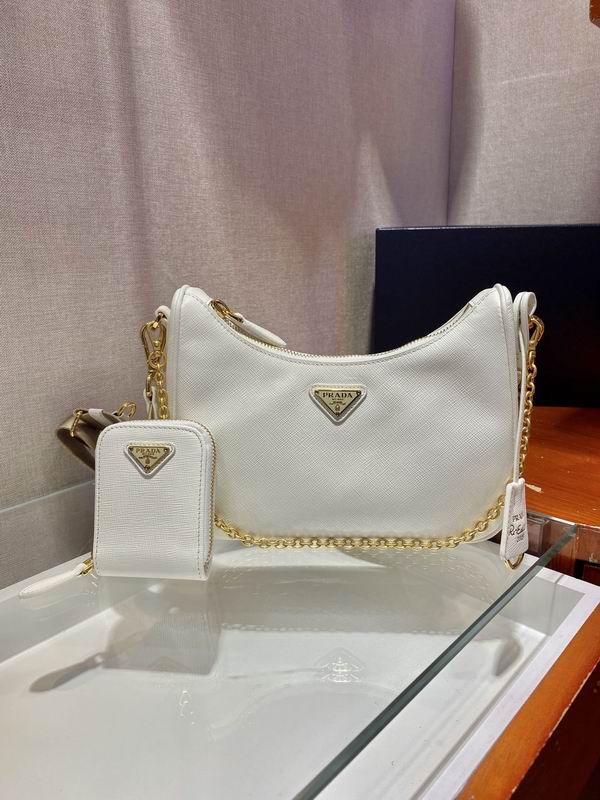 Bolsa Prada Hobo Re-Edition Re-Nylon