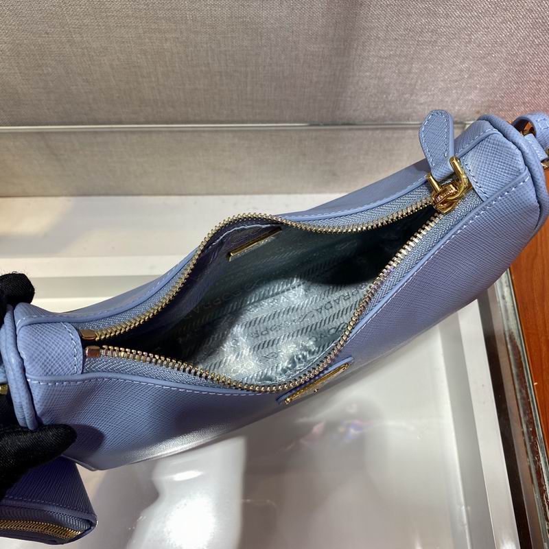 Bolsa Prada Hobo Re-Edition Re-Nylon