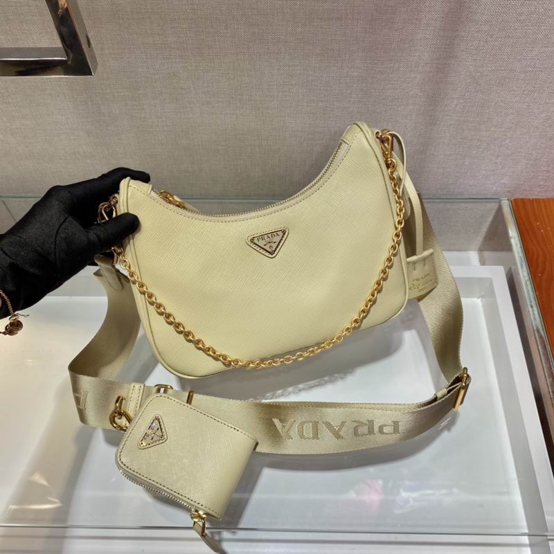 Bolsa Prada Hobo Re-Edition Re-Nylon