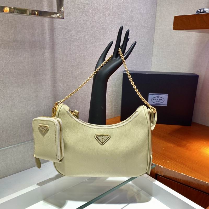 Bolsa Prada Hobo Re-Edition Re-Nylon