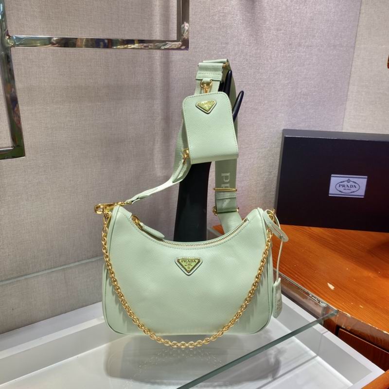 Bolsa Prada Hobo Re-Edition Re-Nylon