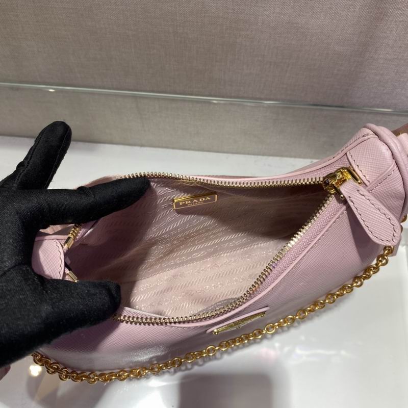 Bolsa Prada Hobo Re-Edition Re-Nylon