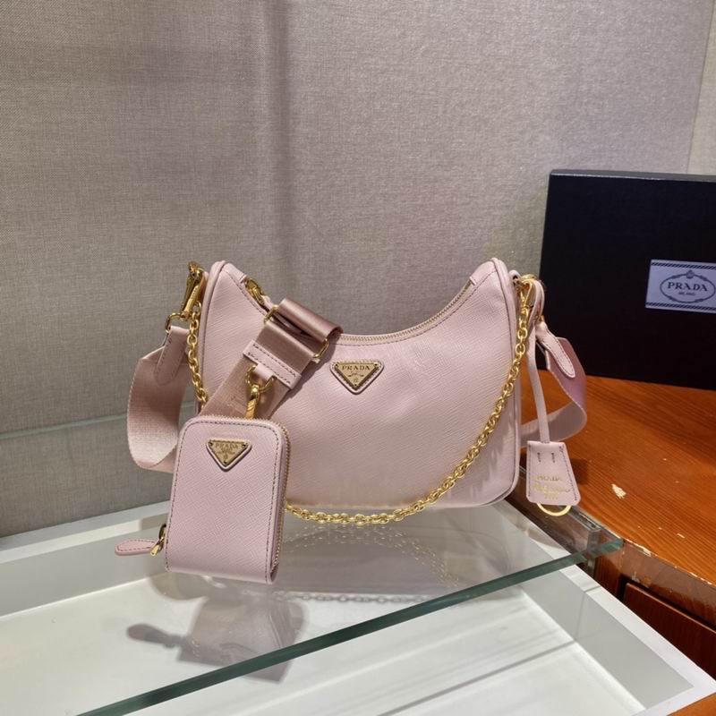 Bolsa Prada Hobo Re-Edition Re-Nylon