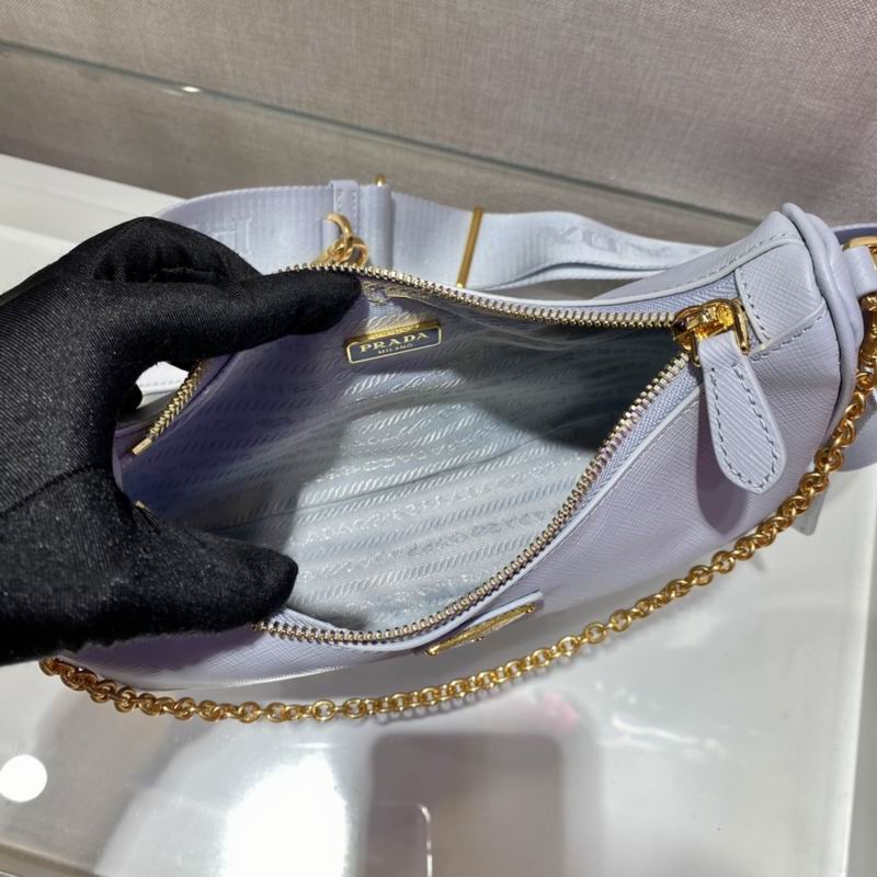 Bolsa Prada Hobo Re-Edition Re-Nylon