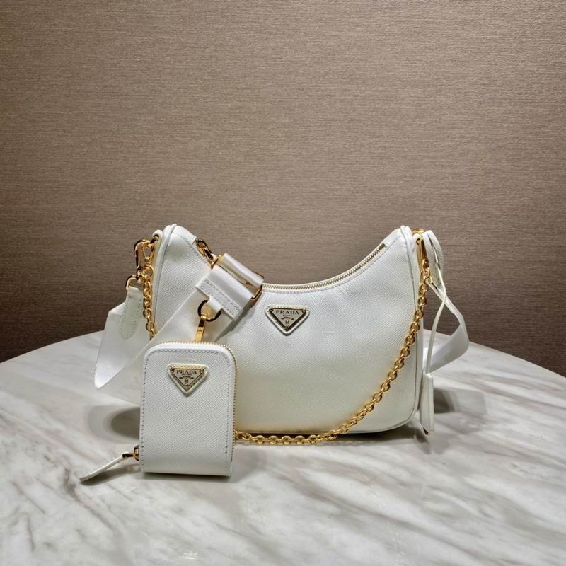 Bolsa Prada Hobo Re-Edition Re-Nylon