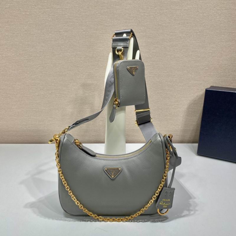 Bolsa Prada Hobo Re-Edition Re-Nylon
