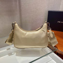 Bolsa Prada Hobo Re-Nylon