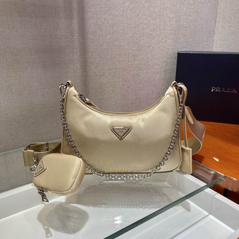 Bolsa Prada Hobo Re-Nylon