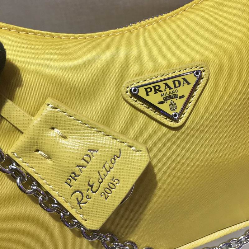 Bolsa Prada Hobo Re-Nylon