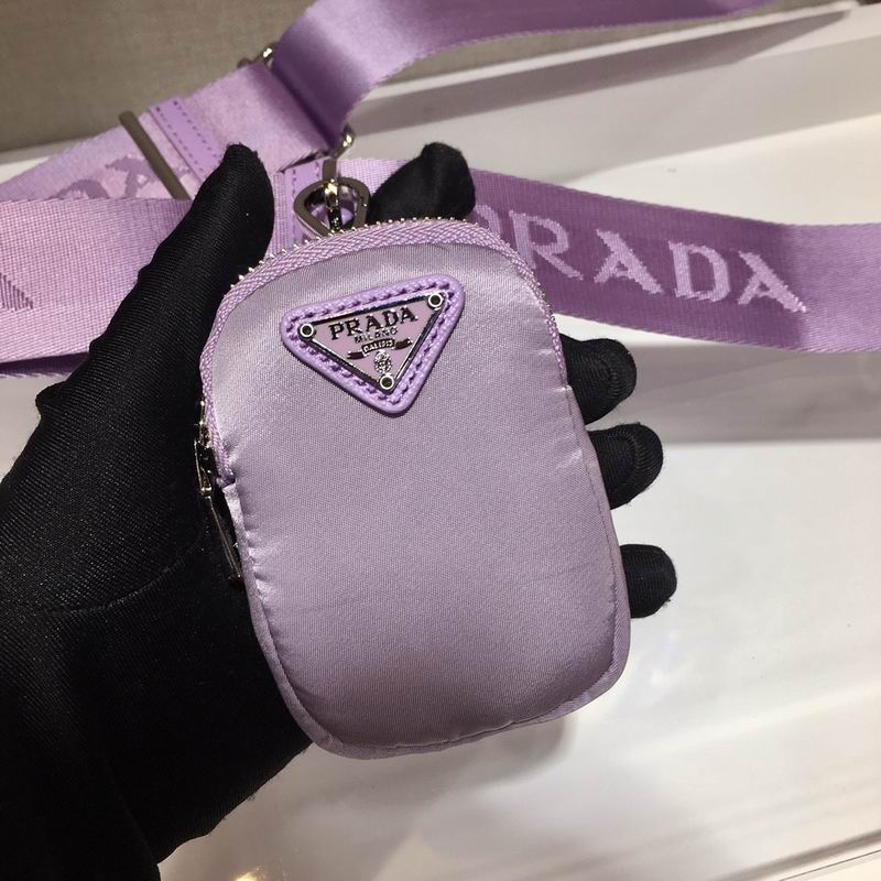 Bolsa Prada Hobo Re-Nylon
