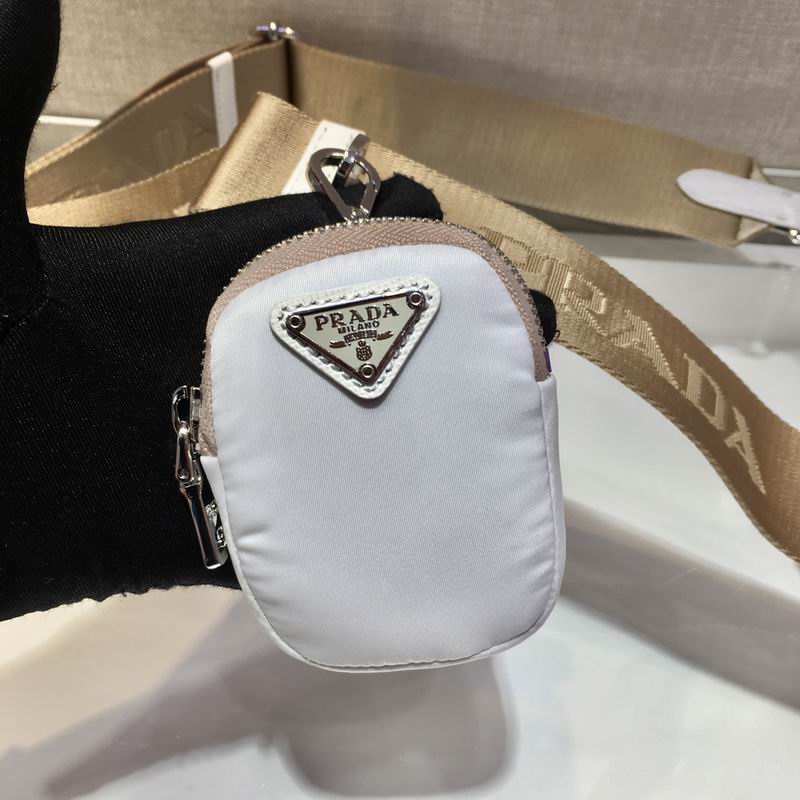 Bolsa Prada Hobo Re-Nylon