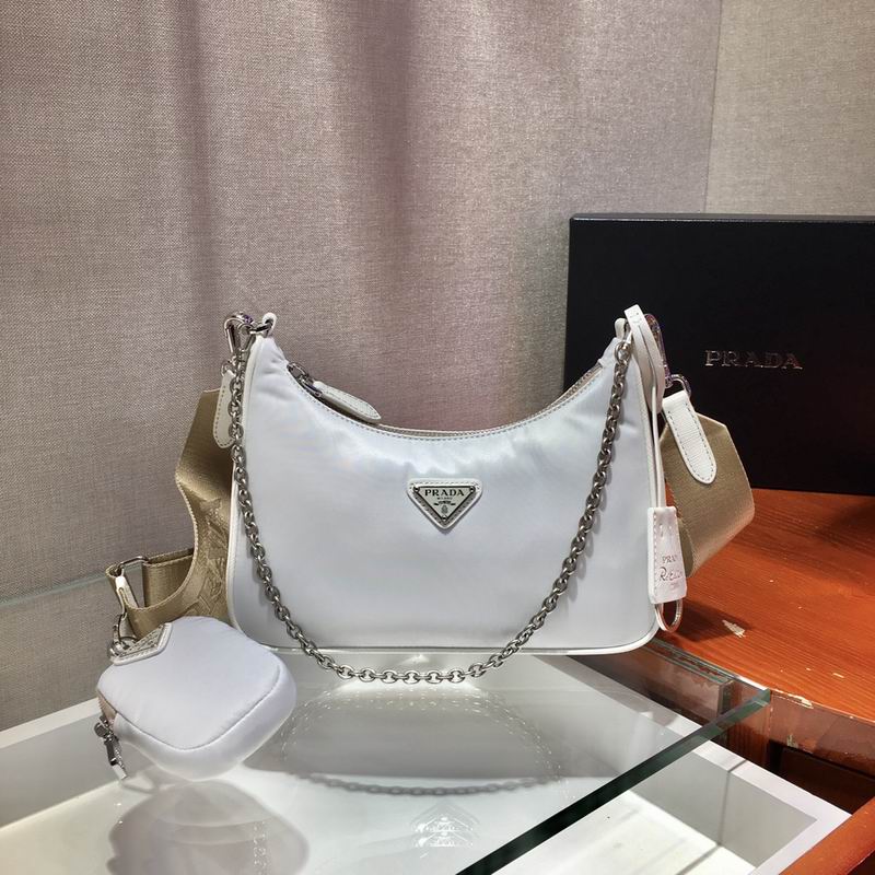 Bolsa Prada Hobo Re-Nylon
