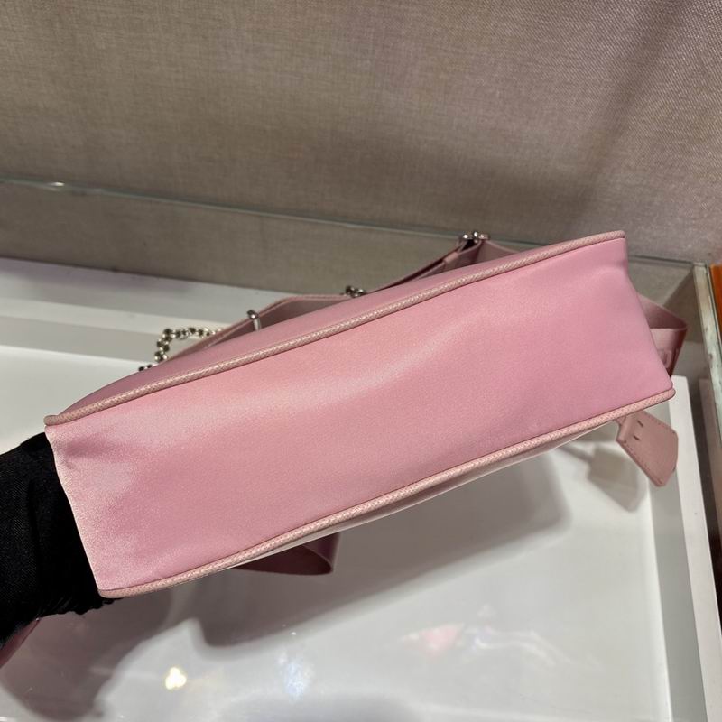 Bolsa Prada Hobo Re-Nylon