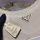 Bolsa Prada Hobo Re-Nylon