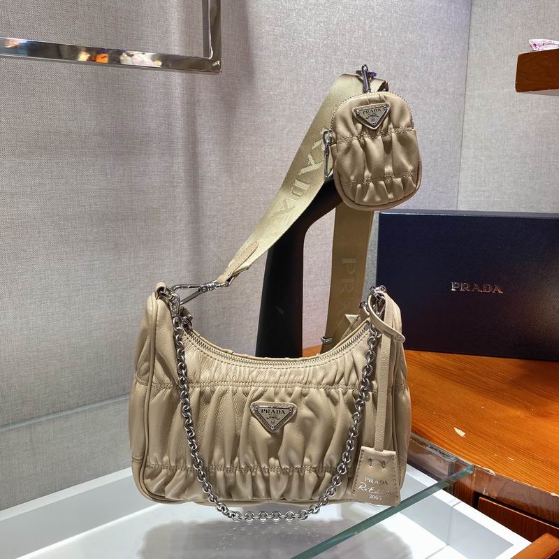 Bolsa Prada Hobo Re-Nylon