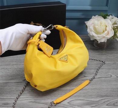 Bolsa Prada Re-Edition