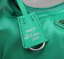 Bolsa Prada Re-Edition