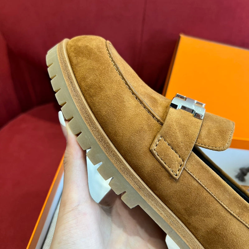 Sandália Hermès