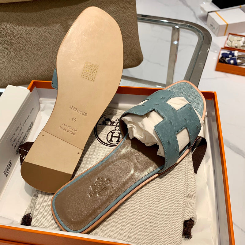 Sandália Hermès