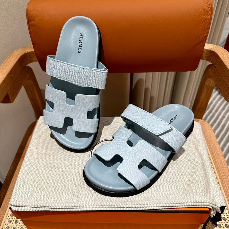 Sandália Hermès