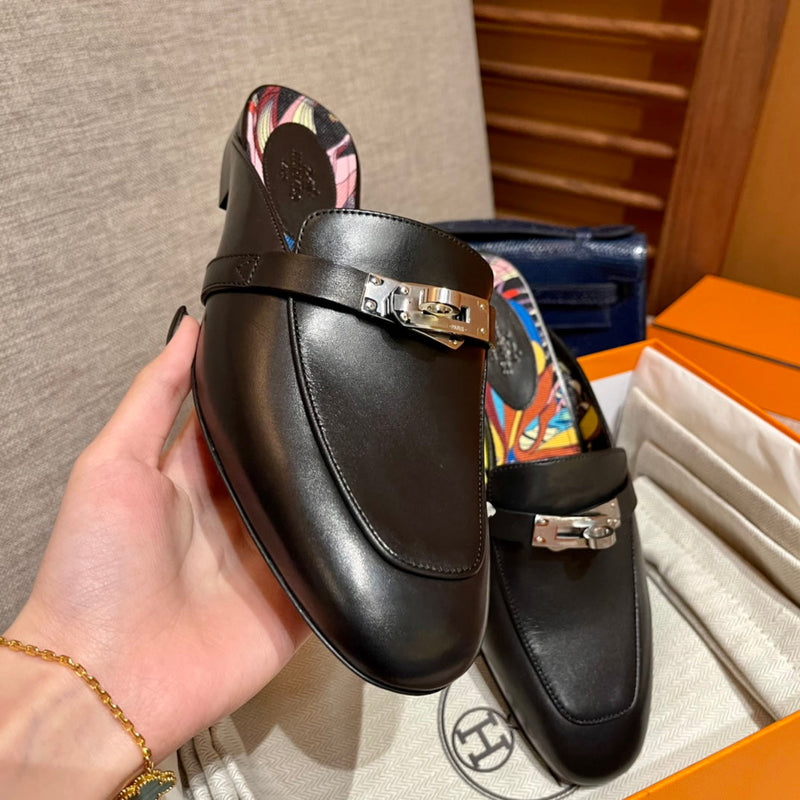 Sandália Hermès