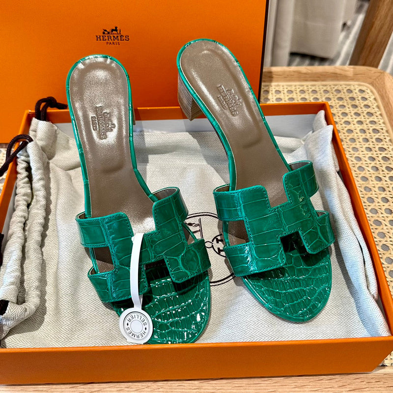 Sandália Hermès