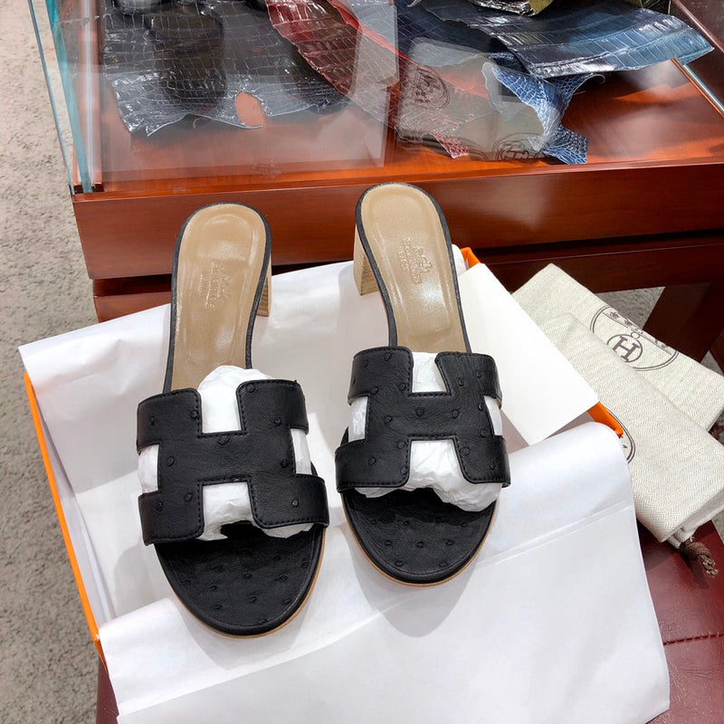 Sandália Hermès