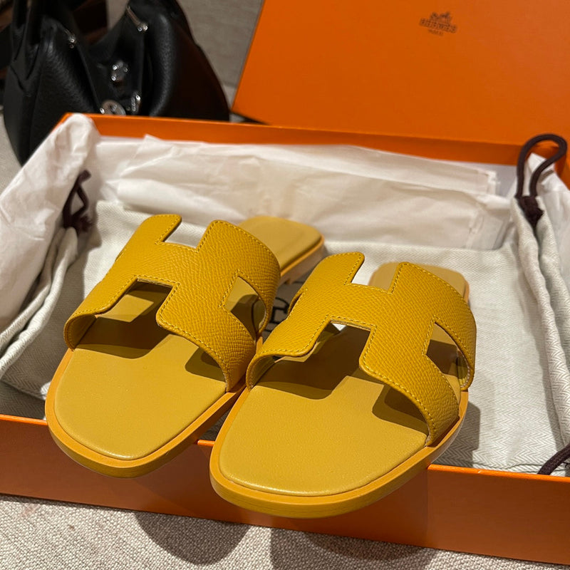 Sandália Hermès