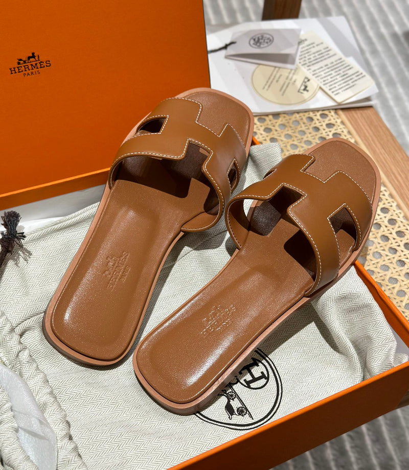 Sandália Hermès