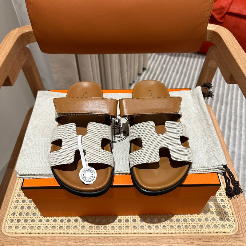 Sandália Hermès