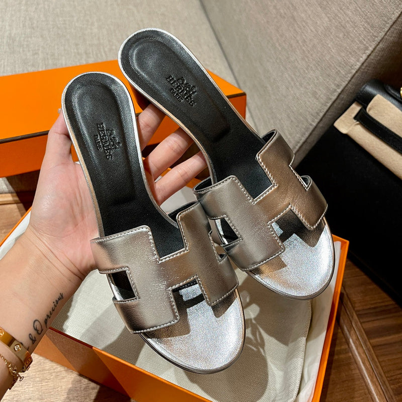 Sandália Hermès