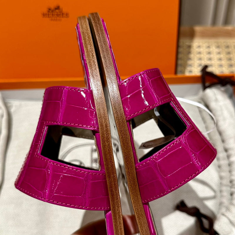 Sandália Hermès