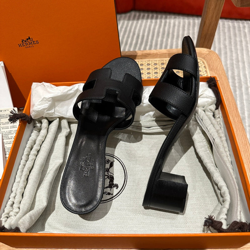 Sandália Hermès