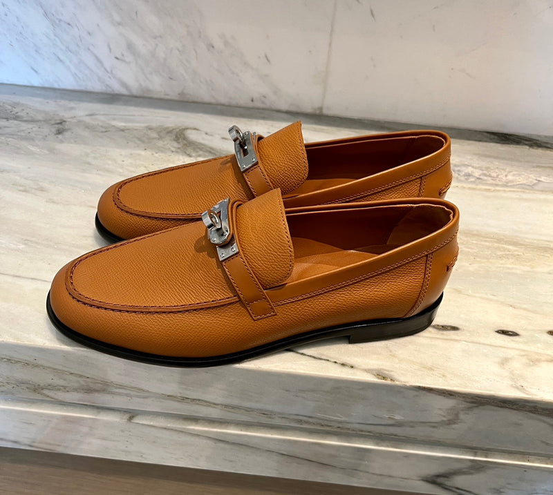 Sandália Hermès